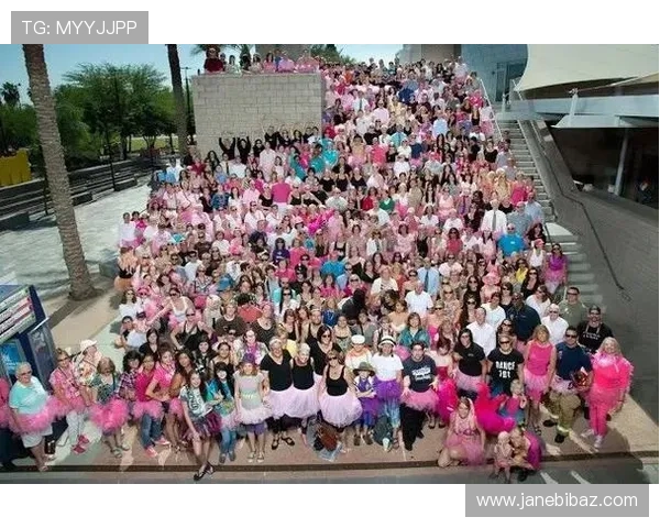 粉丝必看bob官方真人实录，第一时间呈现最真实的现场氛围